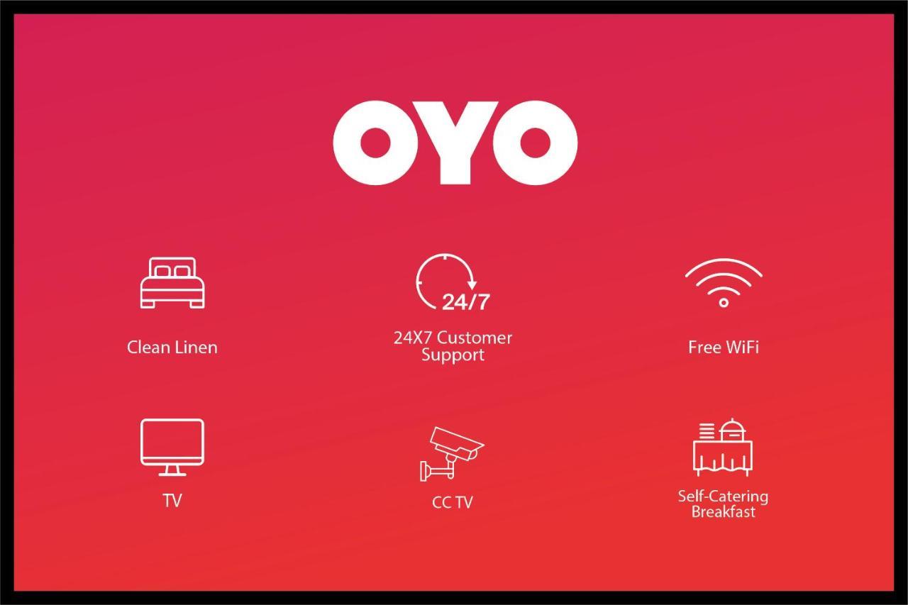 Oyo 11392 The Hotel Grand Hospitality 诺伊达 外观 照片