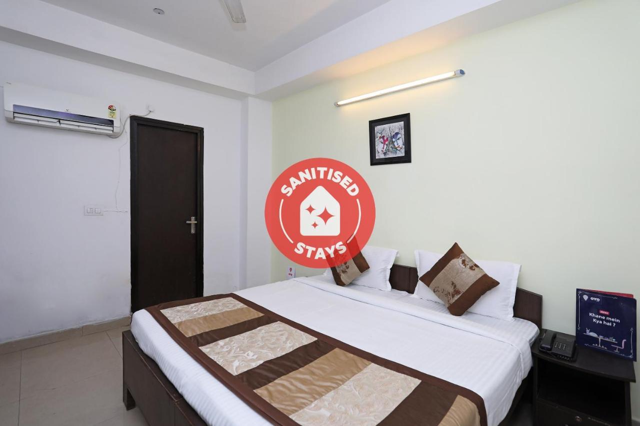 Oyo 11392 The Hotel Grand Hospitality 诺伊达 外观 照片